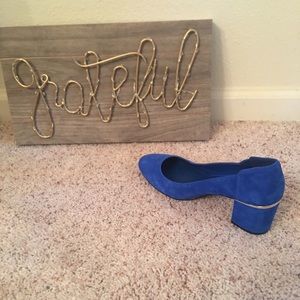 New Nine West Suede Royal Blue small Heel Pumps